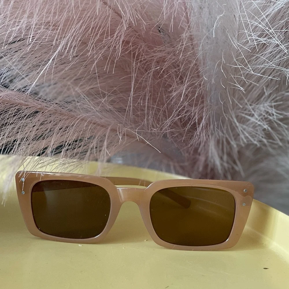 Sunglasses - Picture 2 of 3